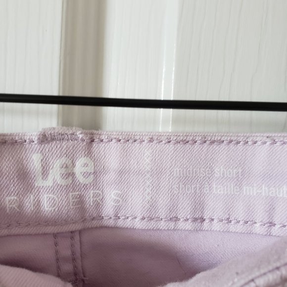 Ladies Lee Riders Midrise Shorts Pink Size 18 Medium - Picture 2 of 4